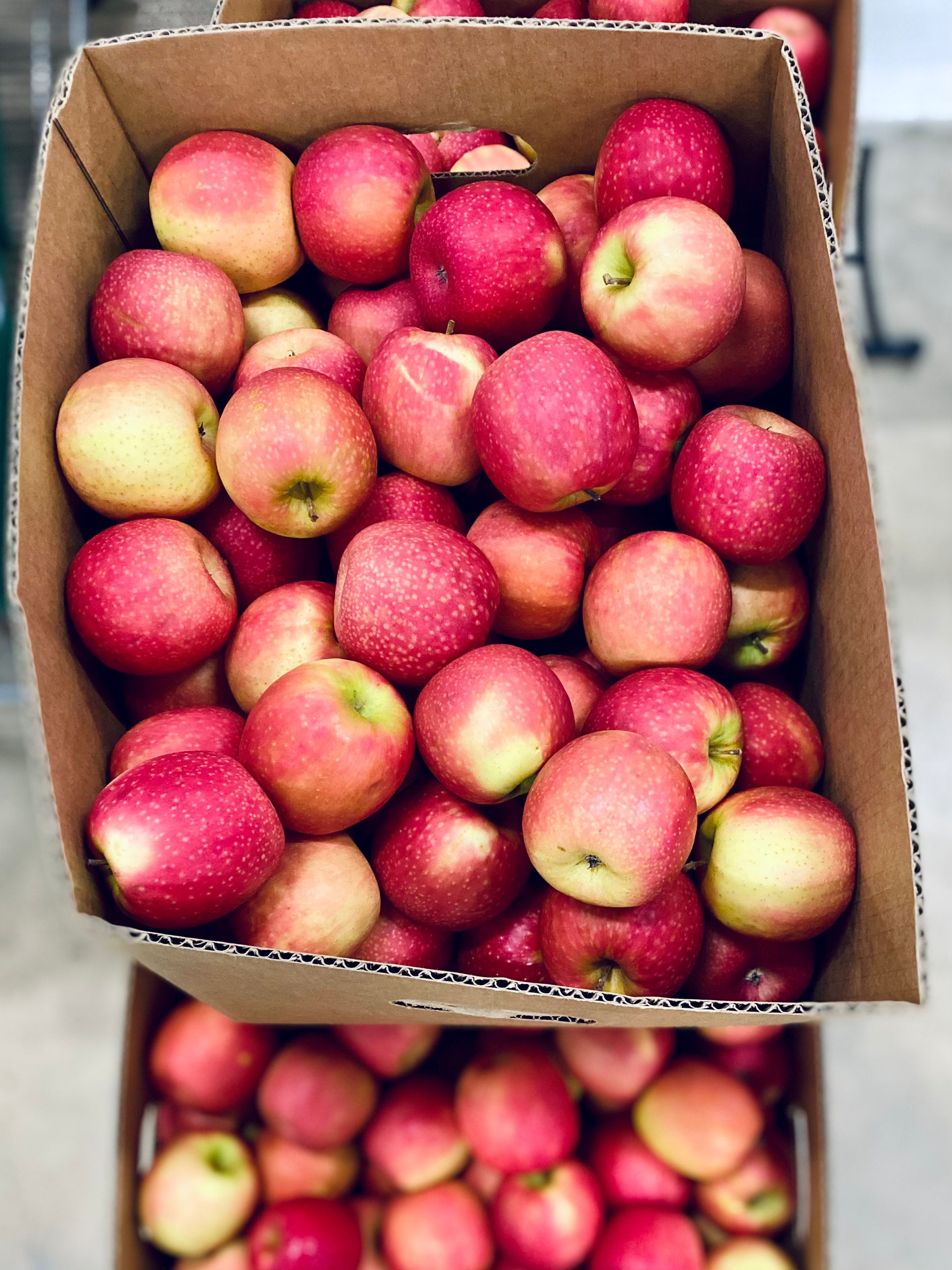 Market Apples